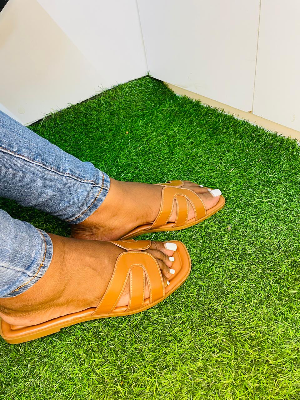 Strap Flat Sandals Summer Slides in Kenya - Brown