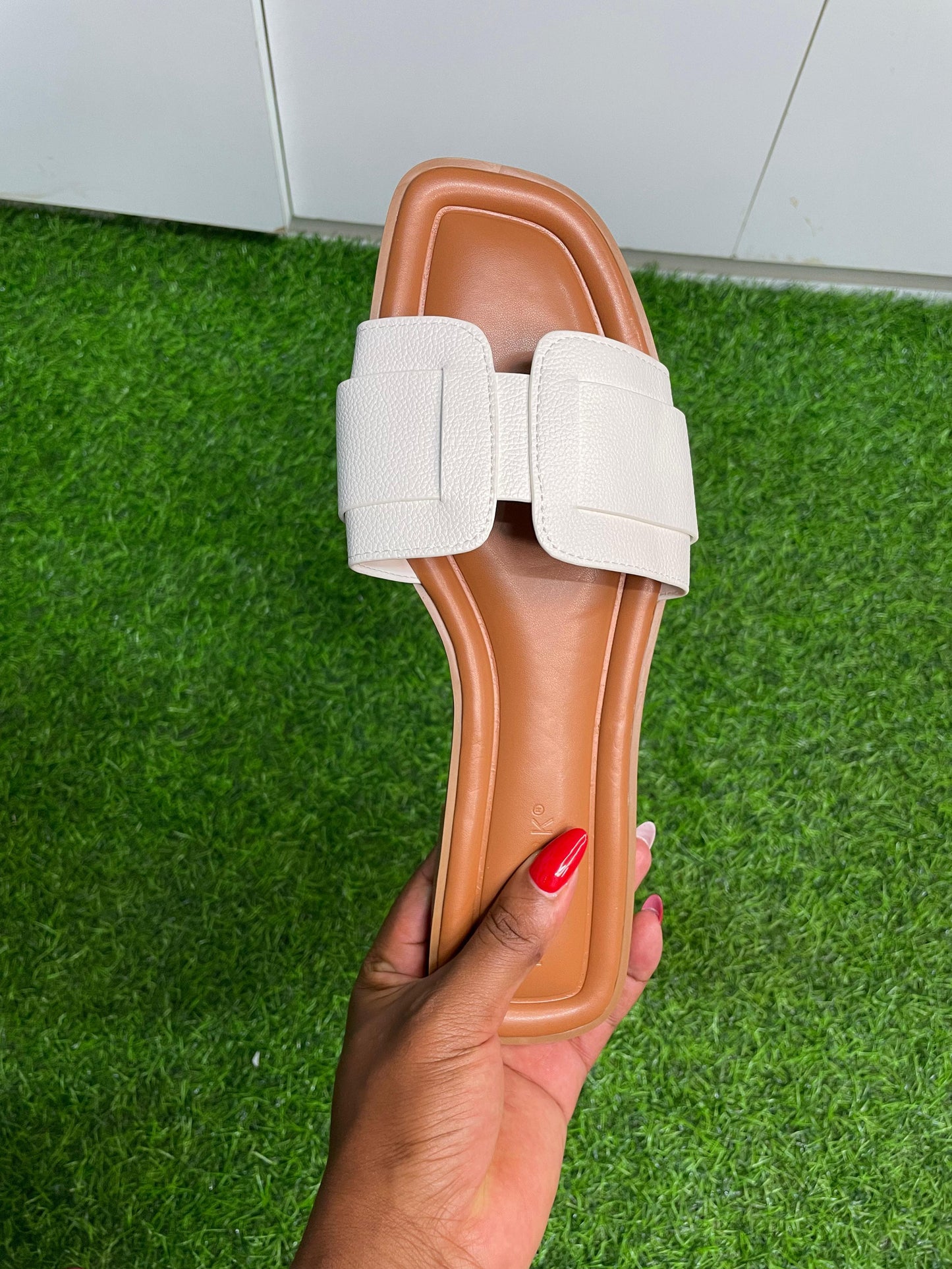 Elegant Square-Toe Cushioned Flat Sandal Summer